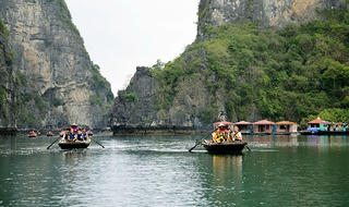 Gìn giữ, phát huy 'tài sản' Vịnh Hạ Long (Kỳ 4): Chung tay 'phục sinh hồn cốt' làng chài