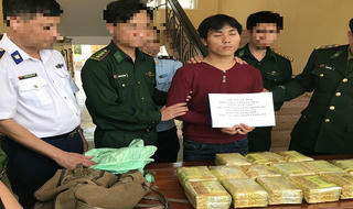 Bộ trưởng Ngô Xuân Lịch khen ngợi Bộ đội Biên phòng đánh án ma túy
