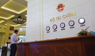 Bàn về thuế 'chồng' thuế