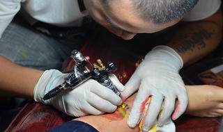 Chàng “phù thủy” của những hình xăm nghệ thuật 