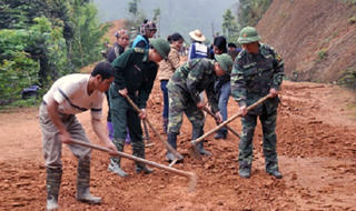 Đồn Biên phòng Bảo Lâm: Tăng gia sản xuất giỏi, giúp dân xóa đói, giảm nghèo