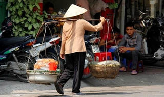 Những người  giữ hồn phố Hội