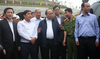 Vinh quang hầm đường bộ  “Made in Vietnam”