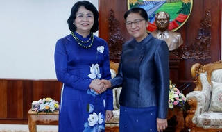 Đề nghị Lào tạo mọi điều kiện cho người Việt sinh sống, làm ăn ổn định và thuận lợi