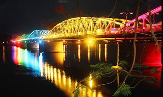 Đầu tư 10 tỷ đồng lắp hệ thống chiếu sáng cầu Trường Tiền