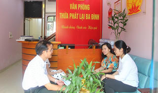 Người “mở đường” trong cung cấp  dịch vụ thừa phát lại ở Thủ đô