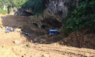 Khu vực khai thác vàng khiến hai người mất tích từng bị đình chỉ và xử phạt