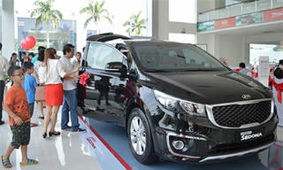 Những lưu ý khi mua xe ôtô mới cận Tết Nguyên đán