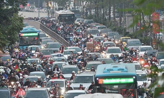 33 người thương vong trong ngày nghỉ Tết đầu tiên vì tai nạn
