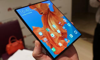 Huawei Mate X sẽ không bị trì hoãn như Galaxy Fold?