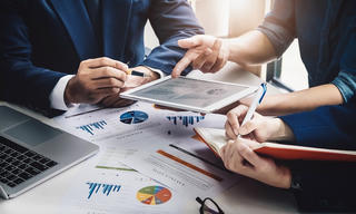 Năm sôi động trên thị trường M&A