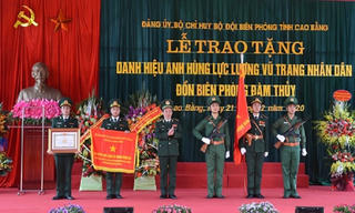 Xuân về trên thác Bản Giốc