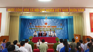 Khánh Hòa: Gần 500 đoàn viên, thanh niên tham dự phiên tòa giả định hưởng ứng ngày Pháp luật Việt Nam