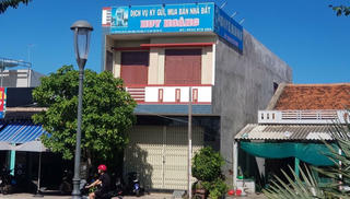 Phú Yên: Giám đốc một công ty bị tố lừa làm sổ đỏ, rồi chiếm đoạt hàng trăm triệu đồng