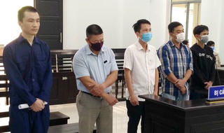 “Hô biến” người Trung Quốc thành người Việt Nam, 5 bị cáo nhận tổng mức án gần 15 năm tù