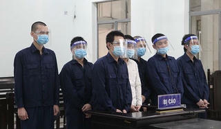 Bảy đối tượng lãnh hơn 60 năm tù vì đánh, bắn người vô tội vạ