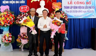 Công bố quyết định thành lập Bệnh viện Da liễu Phú Yên 