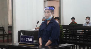 20 năm tù cho thiếu nữ buôn ma túy