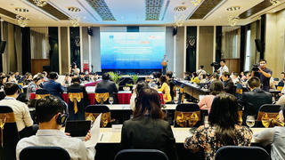 Chính sách tài chính vượt qua thách thức, hướng tới phát triển bền vững