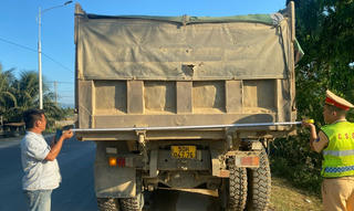 CSGT Phú Yên quyết liệt xử lý vi phạm an toàn giao thông