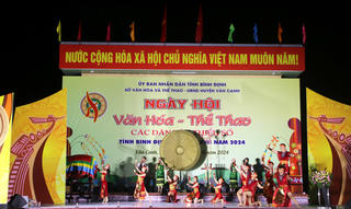 Đồng bào dân tộc thiểu số tại Bình Định sôi nổi tham gia Ngày hội văn hóa - thể thao 