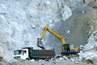 Khai thác khoáng sản 'vượt phép', một doanh nghiệp phải nộp vào ngân sách nhà nước hơn 1 tỷ đồng