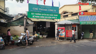 Hà Nội trong ngày đầu giãn cách: Người dân tuân thủ quy định về giãn cách xã hội