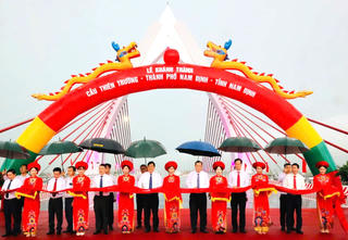 Nam Định: Cầu Thiên Trường chính thức được đưa vào khai thác, sử dụng