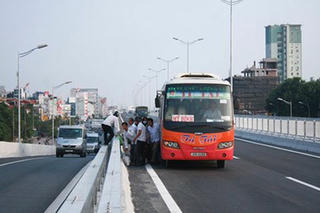 Sẽ “cấm cửa” xe ô tô vi phạm đi vào cao tốc từ 3 đến 60 ngày