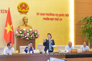Chủ tịch Quốc hội đề nghị không dùng đồ nhựa sử dụng 1 lần để bảo vệ môi trường
