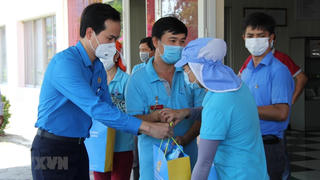 Công đoàn cơ sở được sử dụng và phân bổ nguồn tài chính như thế nào?