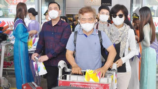 Phó Thủ tướng yêu cầu khẩn trương gỡ vướng nhập cảnh