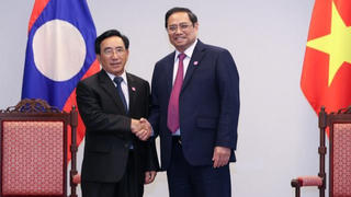 Thủ tướng Phạm Minh Chính gặp Thủ tướng Lào và tiếp xúc song phương các nhà lãnh đạo ASEAN