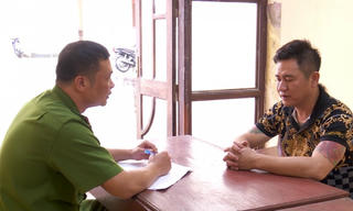 Khởi tố cặp vợ chồng cho vay lãi nặng 