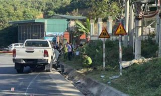 Hai người tử vong sau khi va chạm với xe bán tải của Trưởng Công an thị trấn Mường Lát