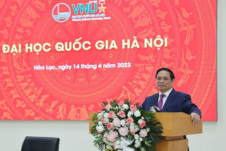 Thủ tướng gửi thông điệp quan trọng về đào tạo nhân lực khi tới thăm trụ sở mới của ĐHQG Hà Nội