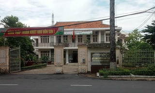 Nhiều tiêu chí lạ trong đấu thầu của Sở Giáo dục và Đào tạo Đồng Tháp