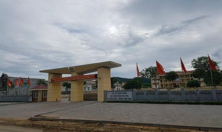 Thanh Hóa: Công sở xã như tòa lâu đài, công ty của người nhà chủ tịch xã gây ô nhiễm môi trường nghiêm trọng