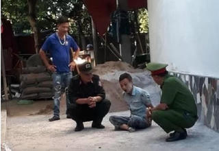 Nghi án bắn chết vợ rồi truy sát chủ nhà trọ