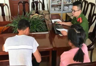 Bắt giữ 6 thanh niên liên quan đến việc nữ sinh lớp 8 mang thai 21 tuần tuổi 