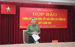 Hậu "pháo" khai chuyển 64 tỷ đồng cho nguyên Chánh Văn phòng huyện ủy Mang Thít, Vĩnh Long Đặng Trung Hoành