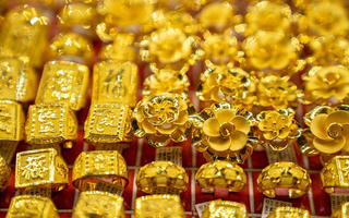 Giá vàng nhẫn tăng lập đỉnh ngày làm việc đầu tiên của năm mới