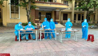 Quảng Bình phát hiện 02 ca mắc COVID-19 không rõ nguồn lây