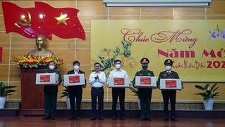 Chủ nhiệm Ủy ban Kiểm tra Trung ương Trần Cẩm Tú thăm, làm việc tại Quảng Bình