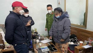 Bắt đối tượng lập nhiều tài khoản ảo trên mạng xã hội để chiếm đoạt tài sản