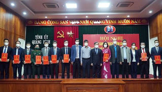 Quảng Bình: Ký cam kết về trách nhiệm người đứng đầu và cấp phó của người đứng đầu