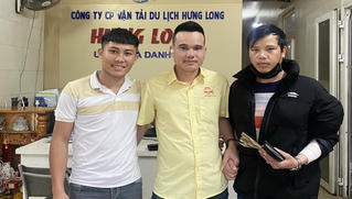 Nhặt được gần 200 triệu đồng, tài xế ô tô tìm khách đánh rơi trả lại