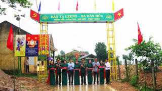 Khánh thành và bàn giao ‘cổng chào vùng biên’ Quảng Bình