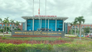 Bà buôn heo đến trụ sở ủy ban xã gây rối sau khi được lệnh cách ly tại nhà
