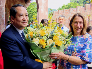 Đoàn đại biểu cấp cao Nghị viện Autralia tham quan Quần thể danh thắng Tràng An